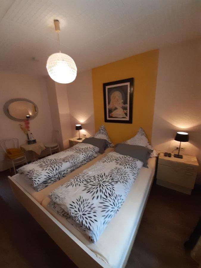 مبيت وإفطار إيديغير إيلير Gastehaus Am Calmont المظهر الخارجي الصورة